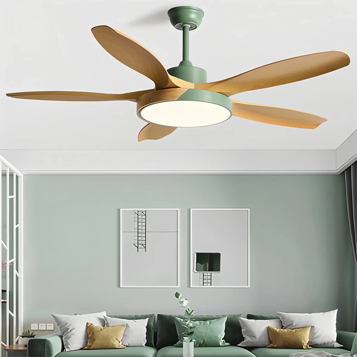 Deckenventilator mit Beleuchtung im skandinavischen Wohnzimmer-Stil