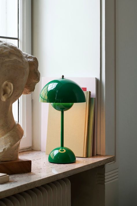 Modern Cordless Dome Table Lamp