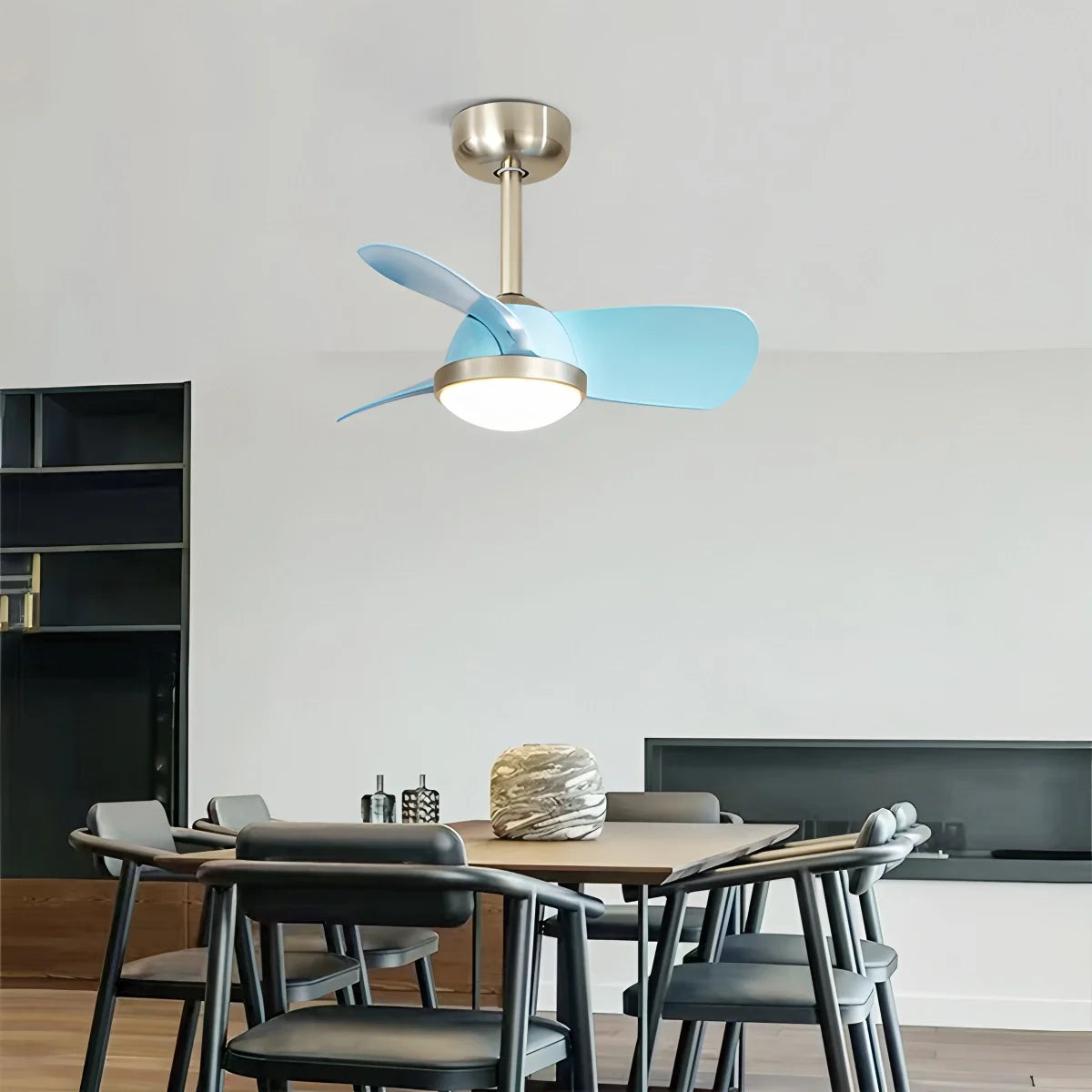 Einfache Deckenventilatorlampe für Kinderzimmer