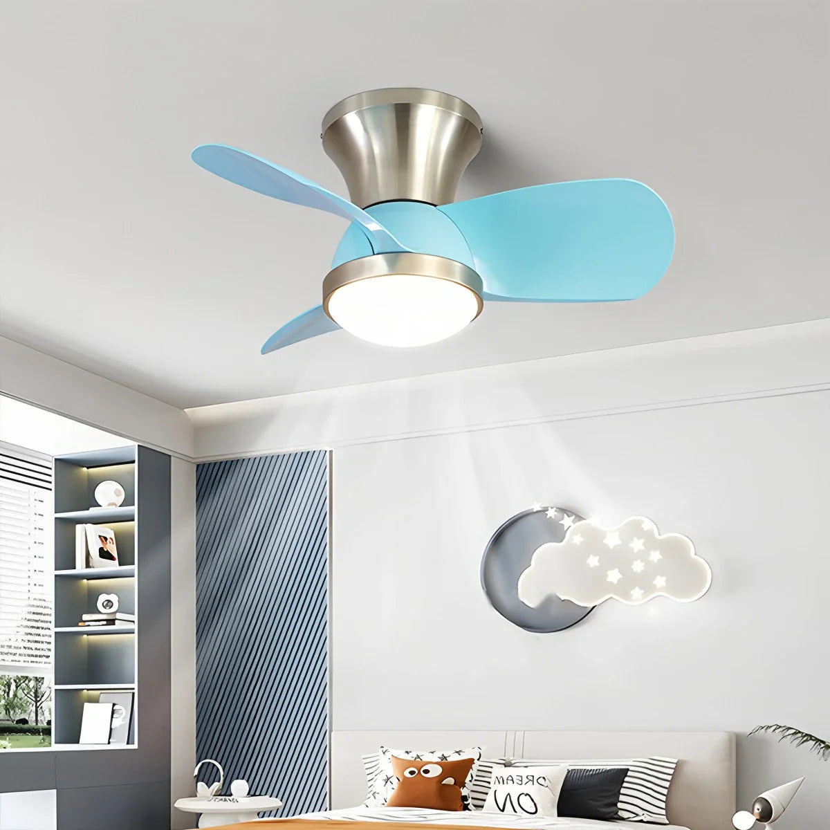 Einfache Deckenventilatorlampe für Kinderzimmer