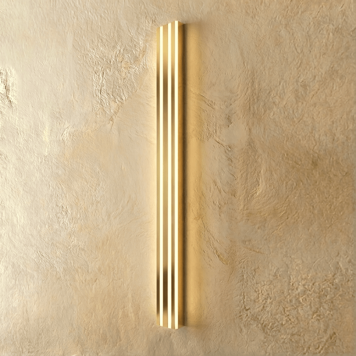 Ashil Wall Lamp