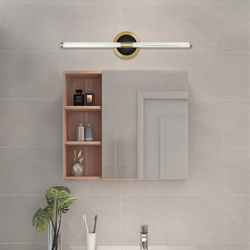 Lacto Wall Lamp