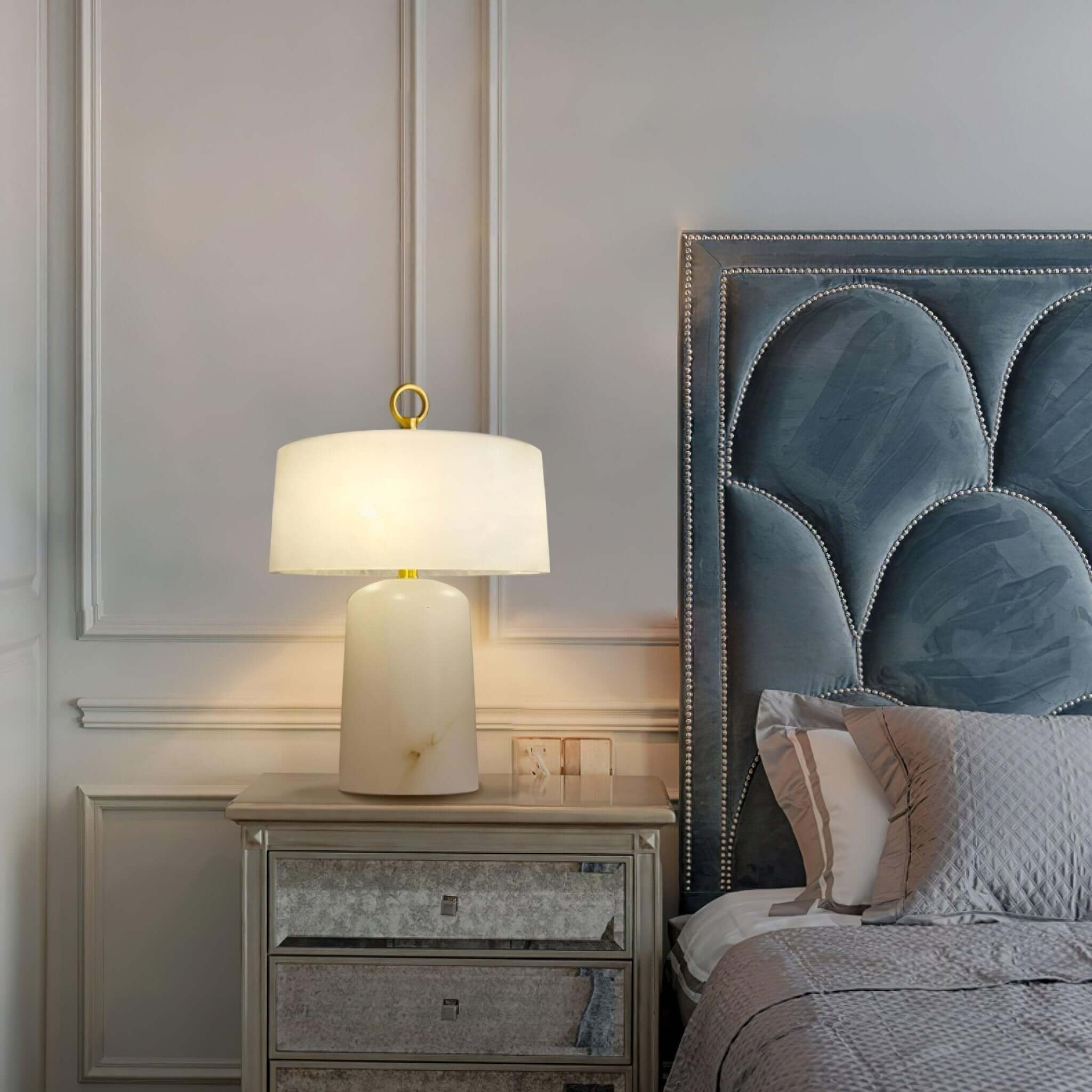 Luvri Table Lamp