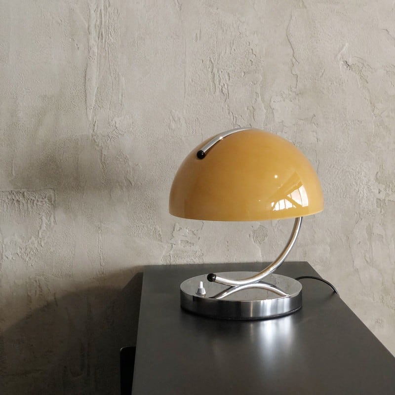 Classic Bauhaus Glass Table Lamp