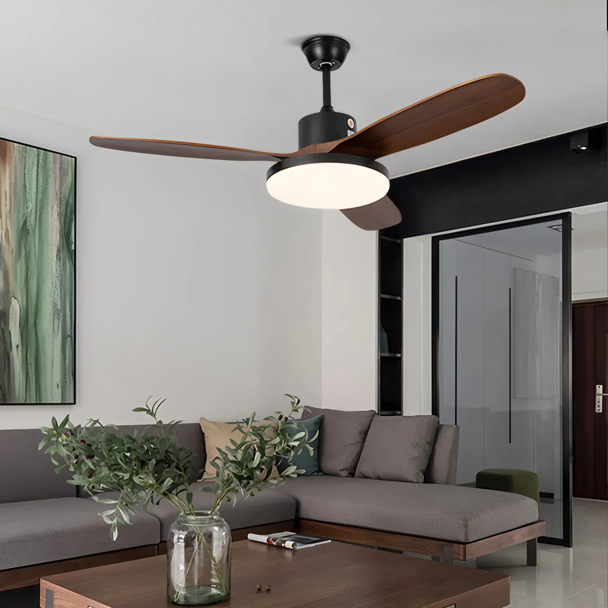 3-flügeliger Deckenventilator mit Beleuchtung aus Holz