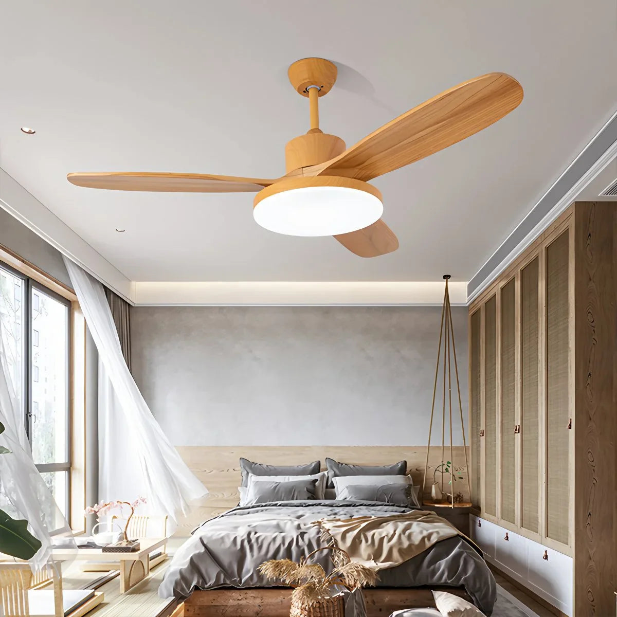 3-flügeliger Deckenventilator mit Beleuchtung aus Holz
