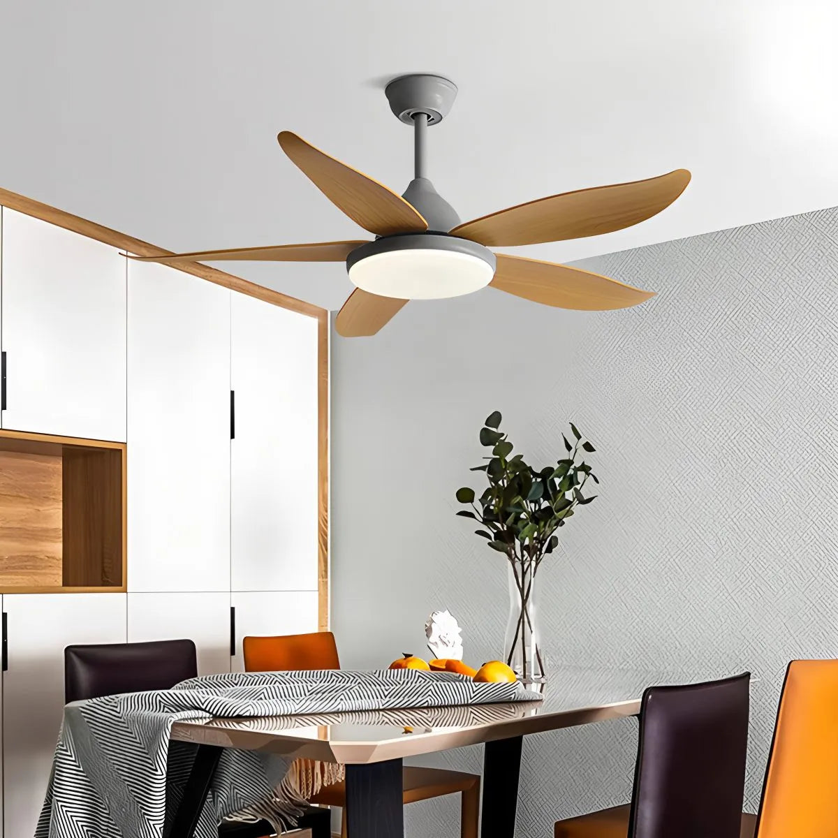 5-flügelige, moderne Deckenventilatorlampe