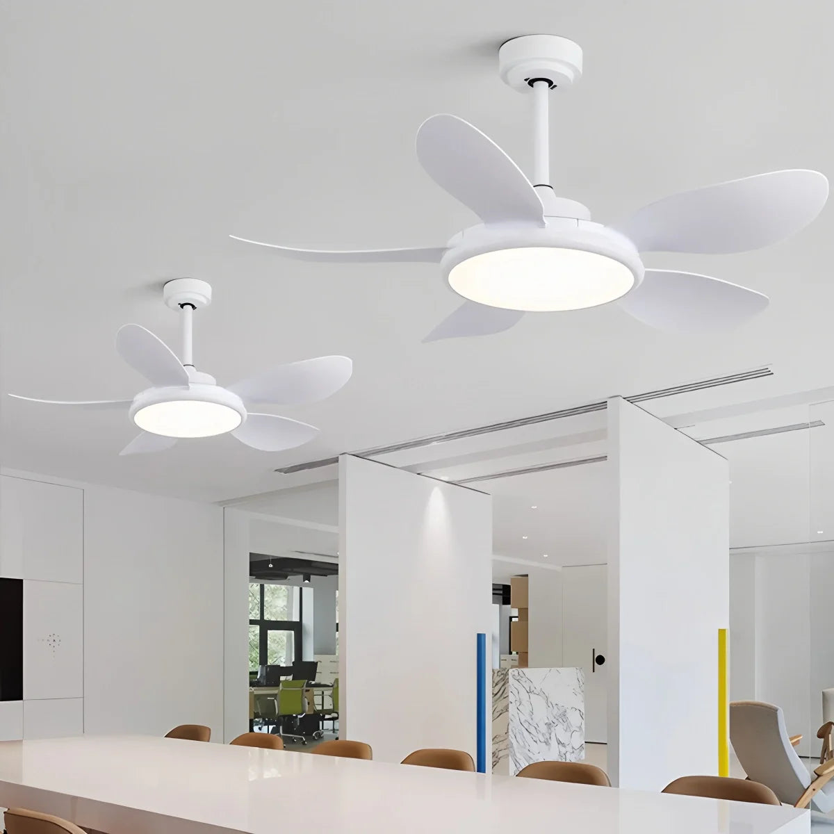 5-Flügel-Deckenventilator aus Holz mit Beleuchtung für das Wohnzimmer