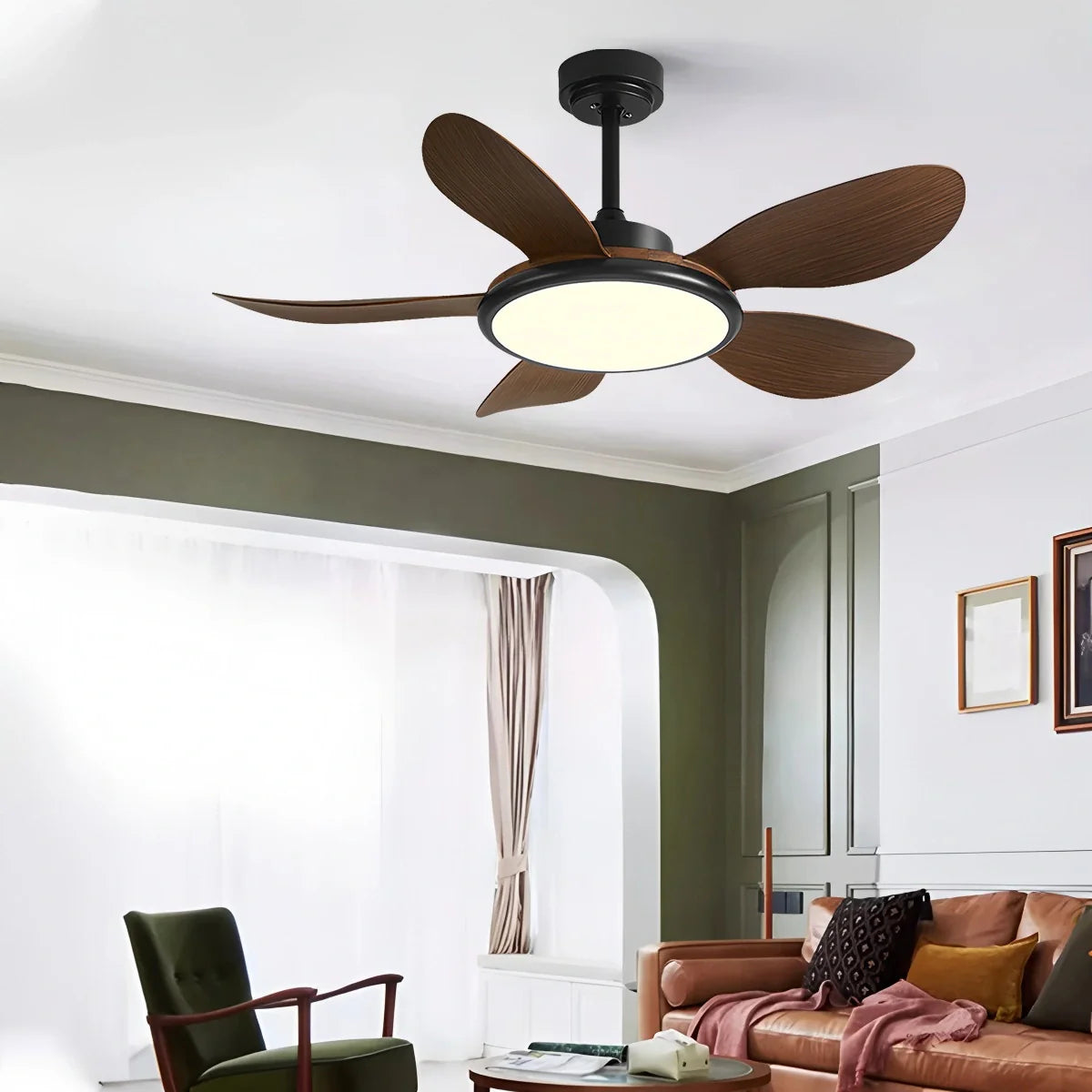 5-Flügel-Deckenventilator aus Holz mit Beleuchtung für das Wohnzimmer