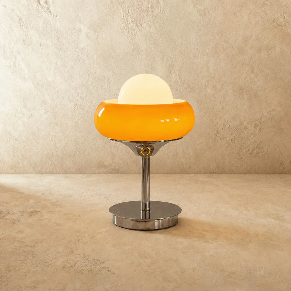 Bauhaus Eierkuchen-Tischlampe