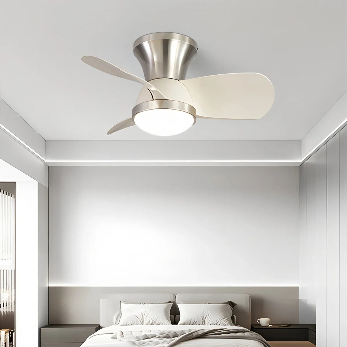 Einfache Deckenventilatorlampe für Kinderzimmer