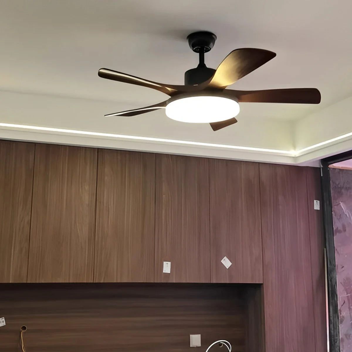 Wohnzimmer Deckenventilator Minimalistisch mit Beleuchtung