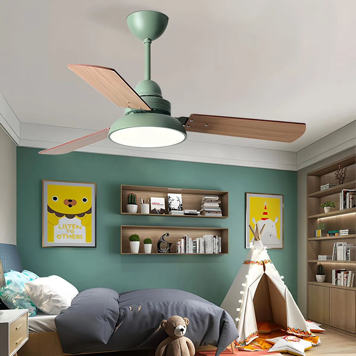 Moderne minimalistische Deckenleuchte mit dreiflügeligem Ventilator