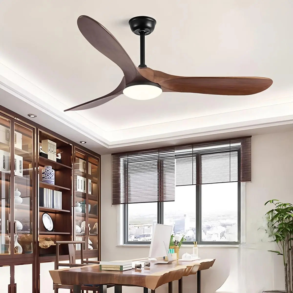 Nordischer Holzdeckenventilator mit Beleuchtung