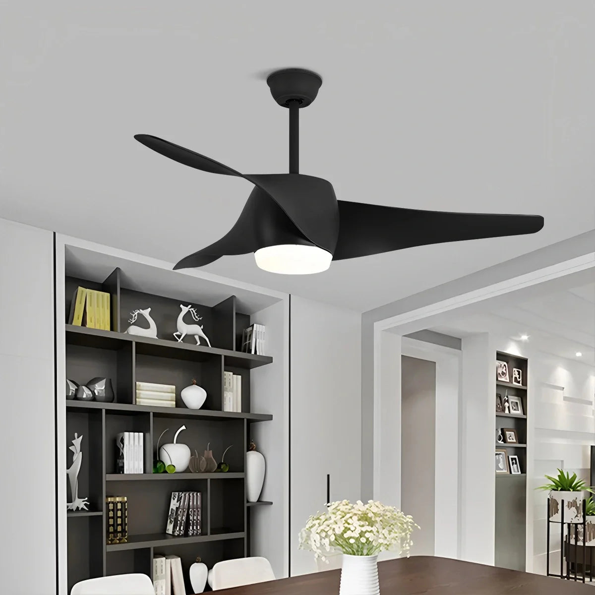 Propeller-Deckenventilatorleuchte für das Esszimmer