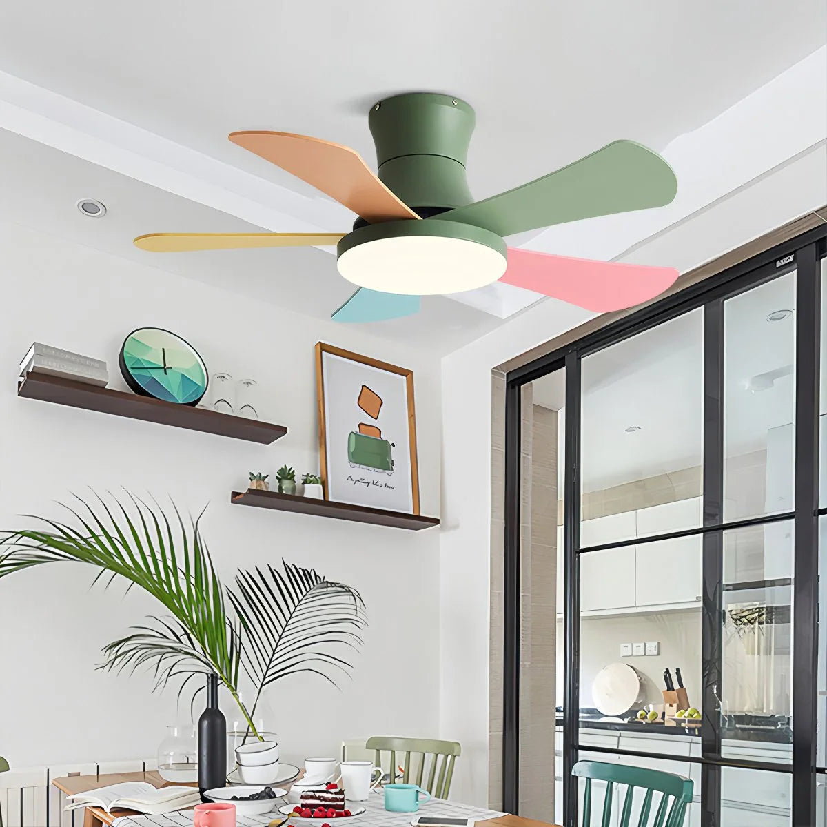 Skandi-Deckenventilator mit Licht, flaches Modell
