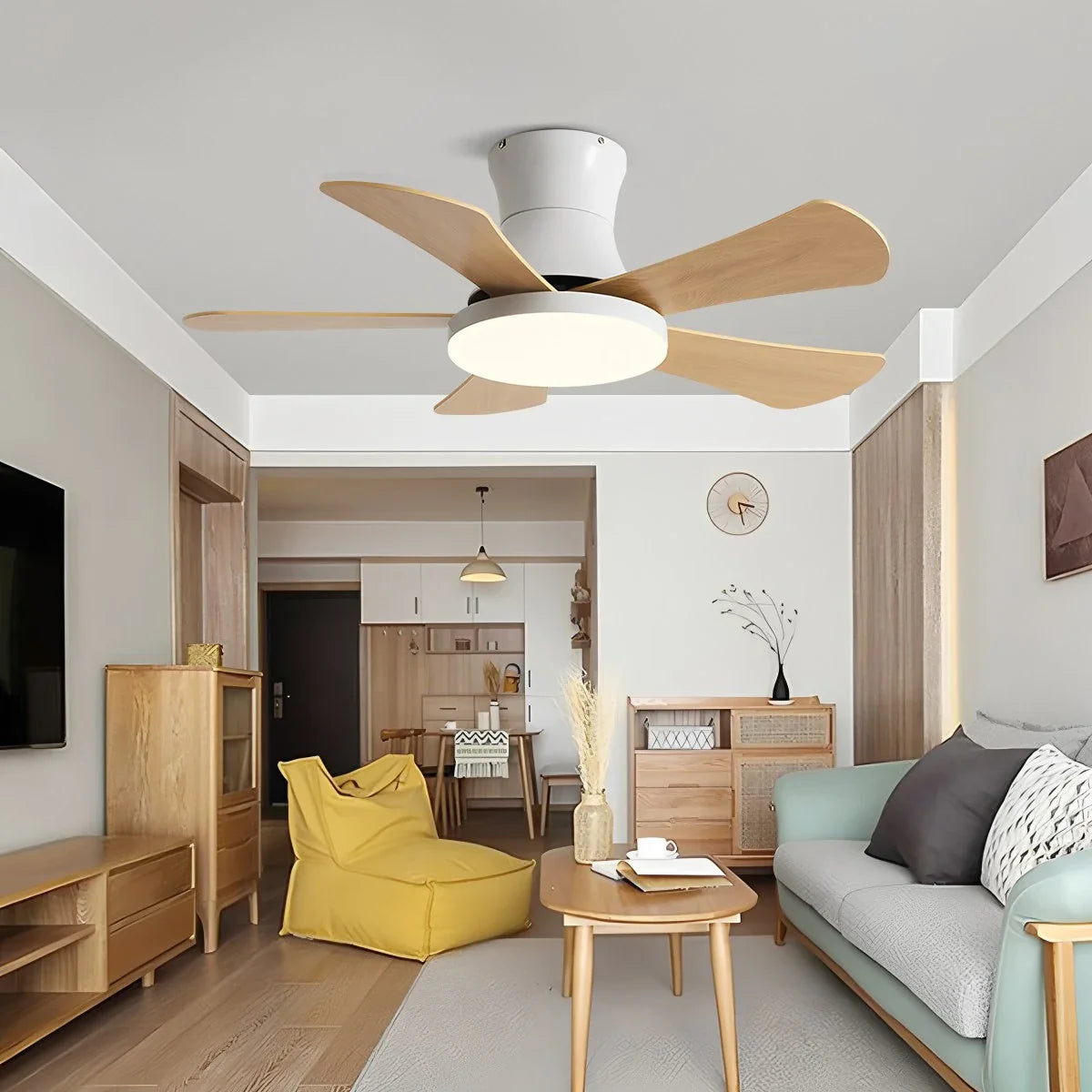 Skandi-Deckenventilator mit Licht, flaches Modell
