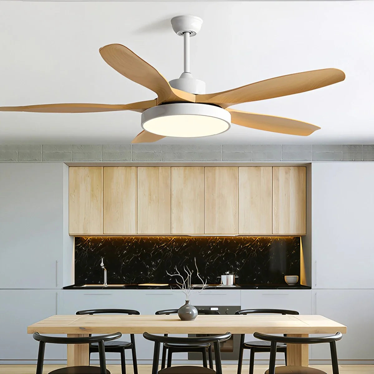 Scandi Deckenventilator mit Beleuchtung, beidseitig montierbar