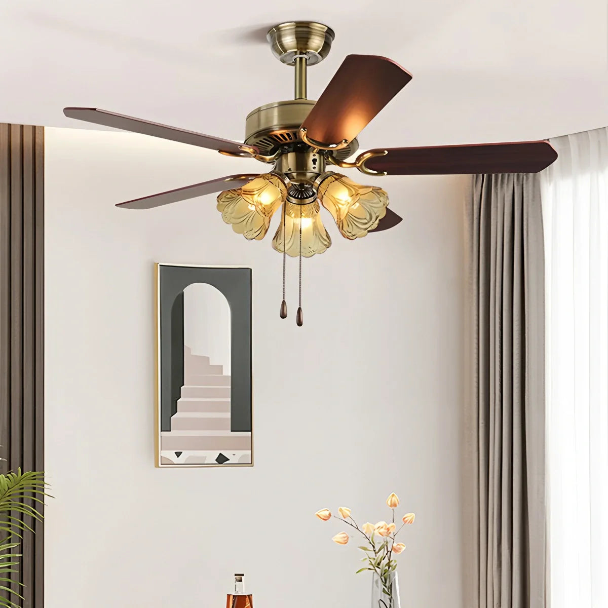 Vintage Deckenventilator mit Beleuchtung für das Esszimmer