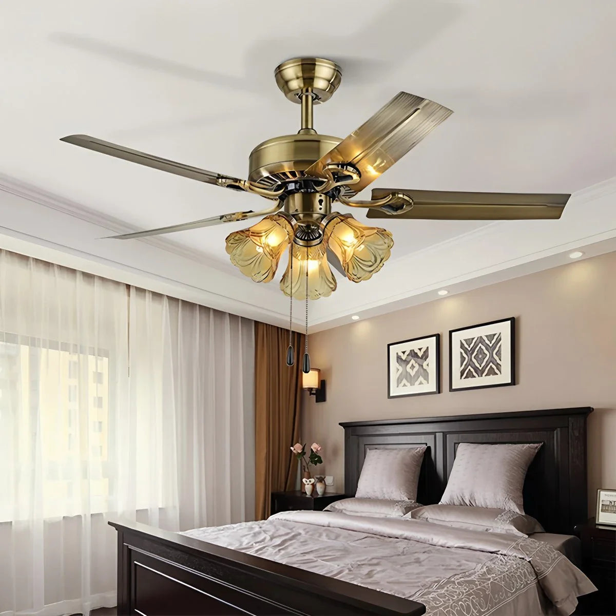 Vintage Deckenventilator mit Beleuchtung für das Esszimmer