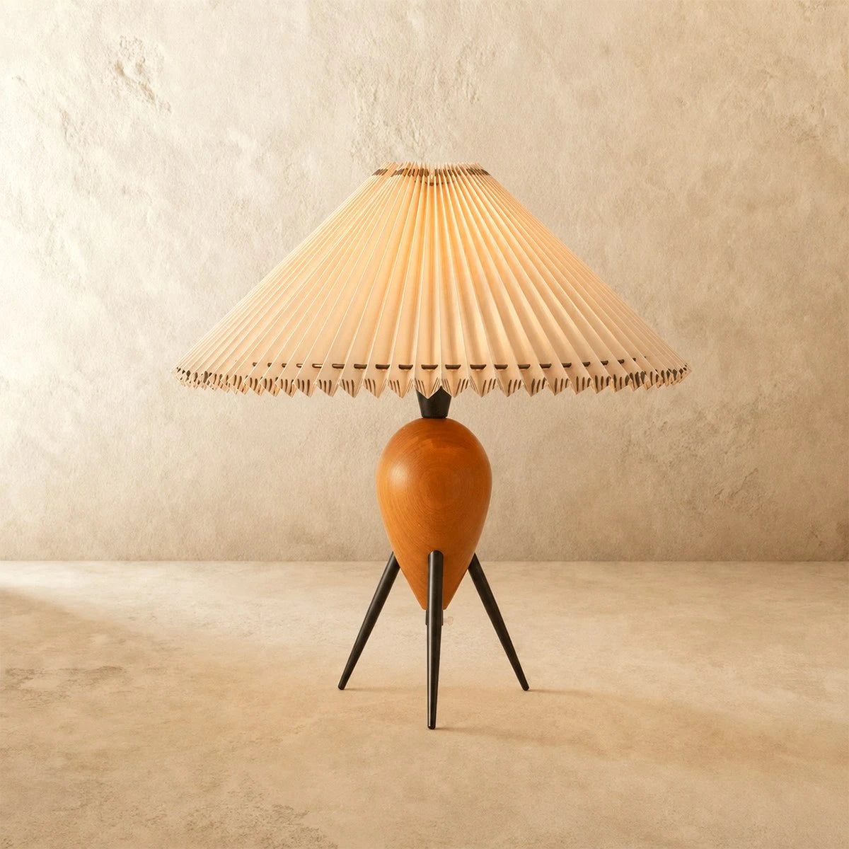 Vintage Pleated Table Lamp