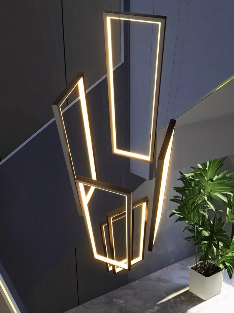 Aldarj Staircase Chandelier