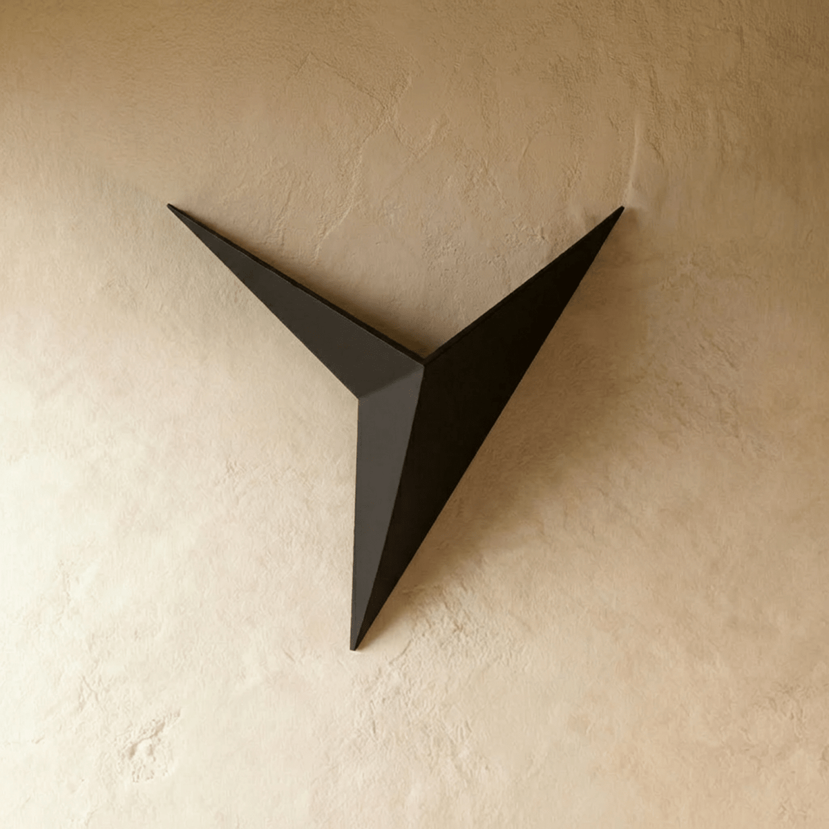 Ezio Wall Lamp