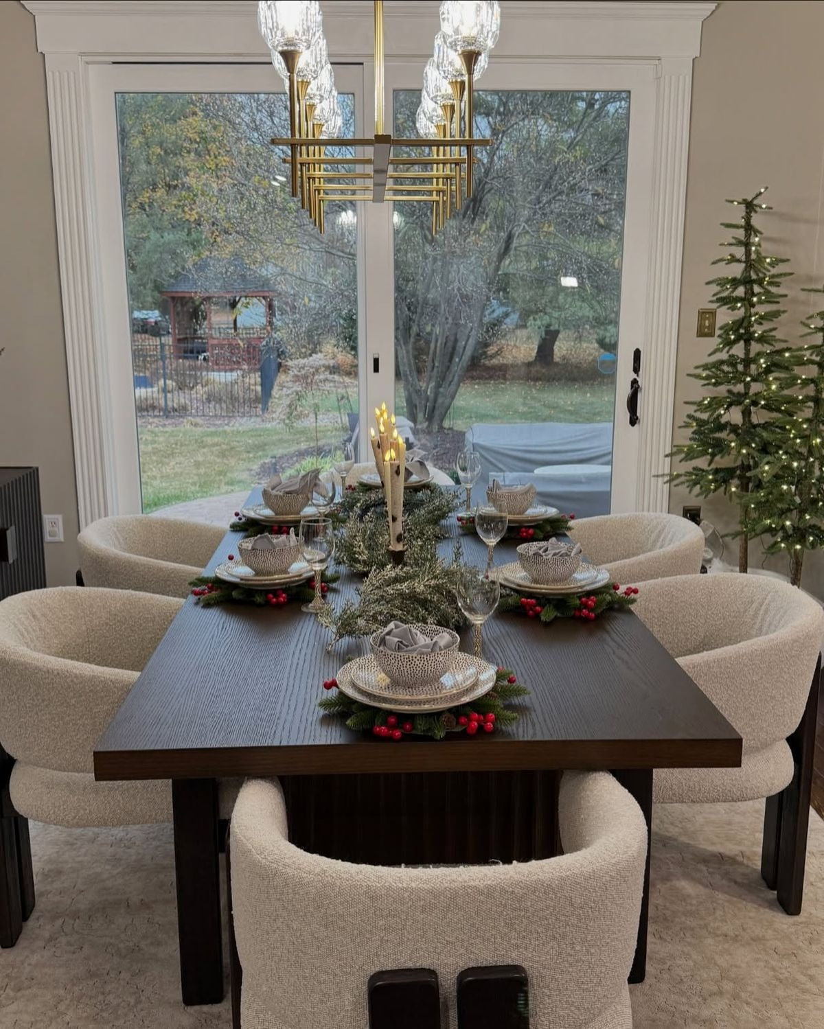 Crystal Linear Chandelier – Boule
