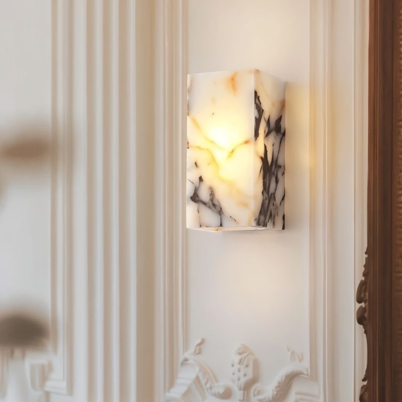 Alabaster-Würfel-Wandleuchte