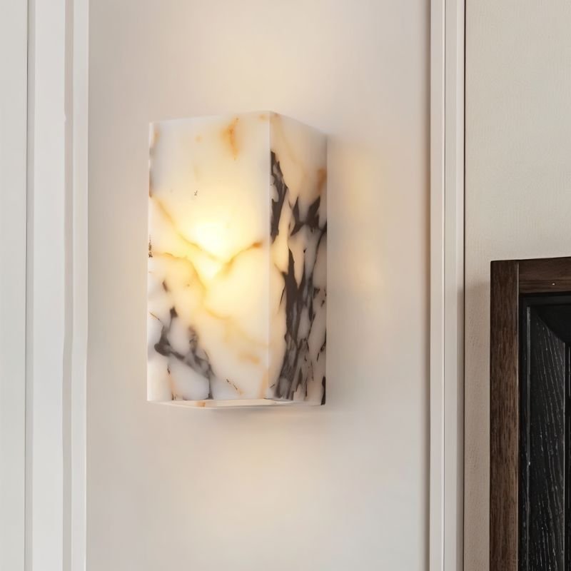 Alabaster-Würfel-Wandleuchte